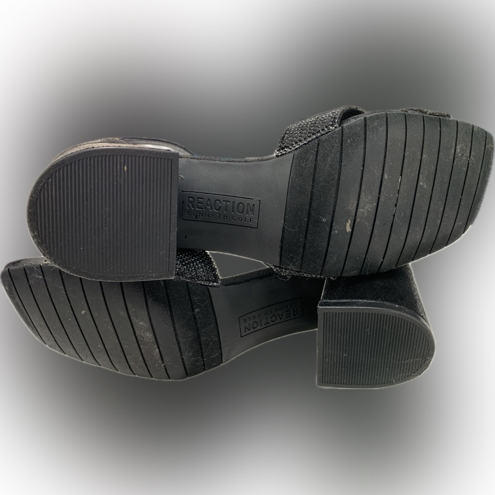 Kenneth Cole Reaction black block heels - Picture 7 of 7